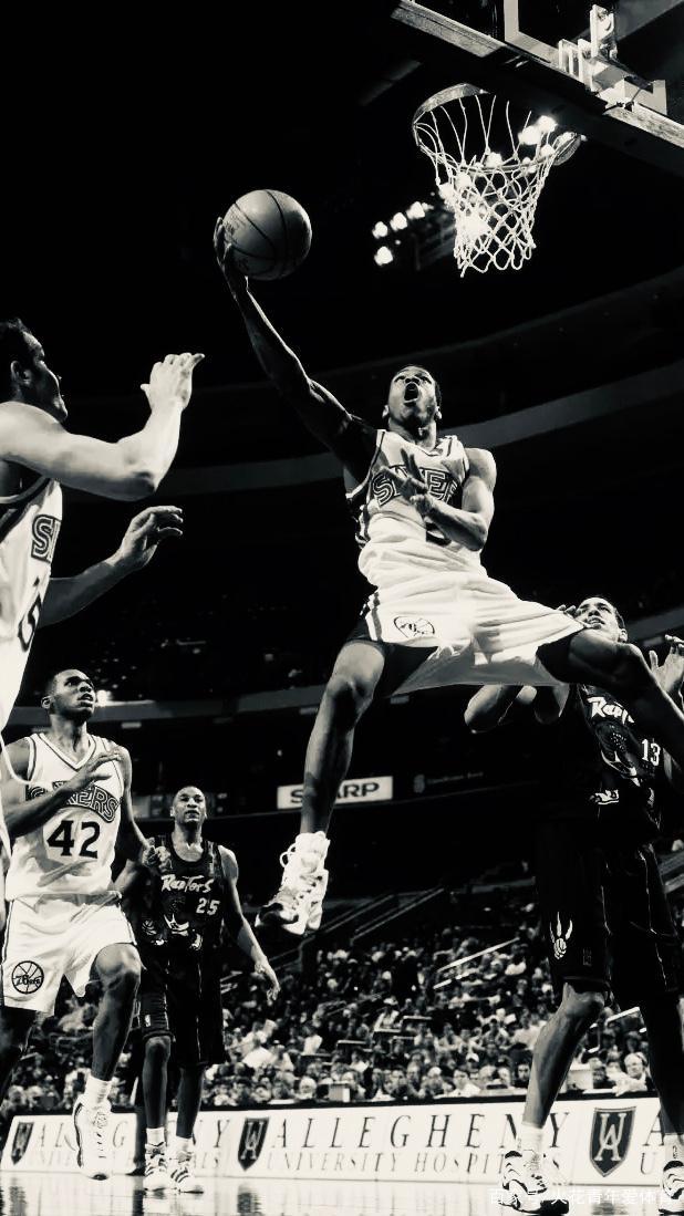福登闪击破纪录+补时绝杀，铁卫送点恩梅查手刃旧主，曼城3-2鱼腩（福登开场闪击创纪录并读秒绝杀，后防送点恩梅查反戈旧主，曼城3-2险胜弱旅）