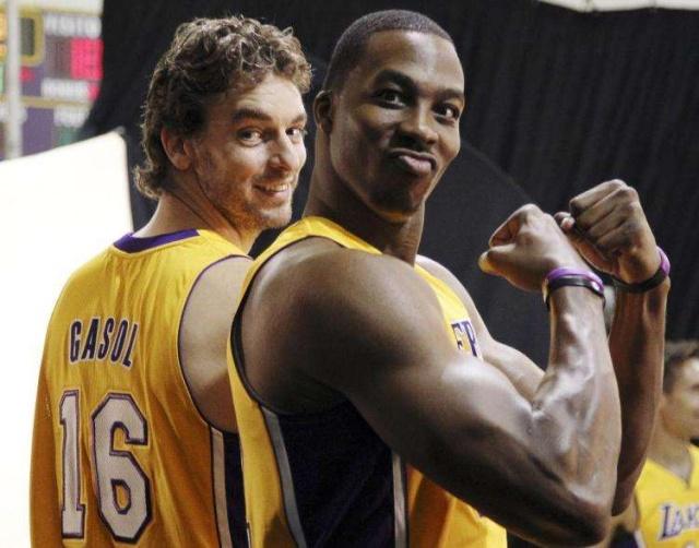 经纪人：米内罗竞技未与胡尔克就续约进行接触（经纪人称米内罗竞技尚未与胡尔克展开续约谈判）