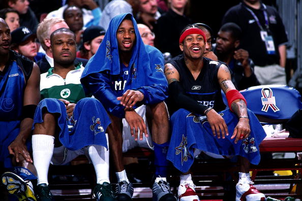 拜仁和曼联有意引进布莱顿中场巴莱巴（曼联、拜仁均有意签下布莱顿中场巴莱巴）