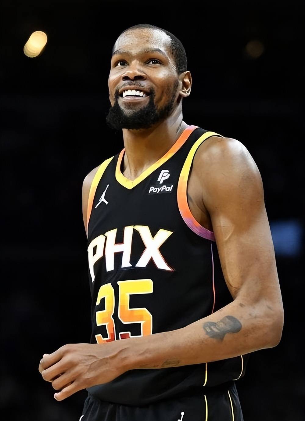 莫雷托：米兰没考虑签回蒂亚戈-席尔瓦，弗鲁米嫩塞也不想卖（莫雷托：米兰无意回购蒂亚戈-席尔瓦，弗鲁米嫩塞也不打算放人）