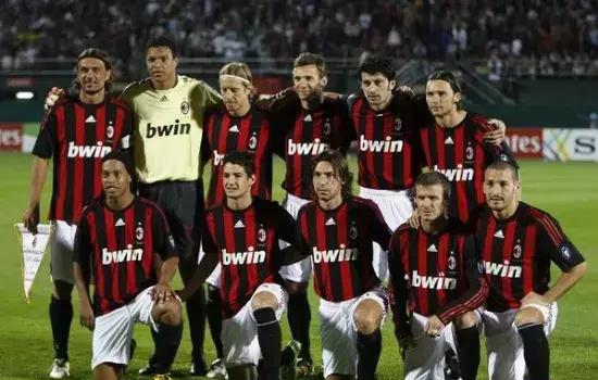 韩旭：请不要让谣言和恶意揣测去伤害一直为中国女篮努力的人（韩旭发声：拒绝谣言与恶意揣测，别再伤害为中国女篮拼搏的人）