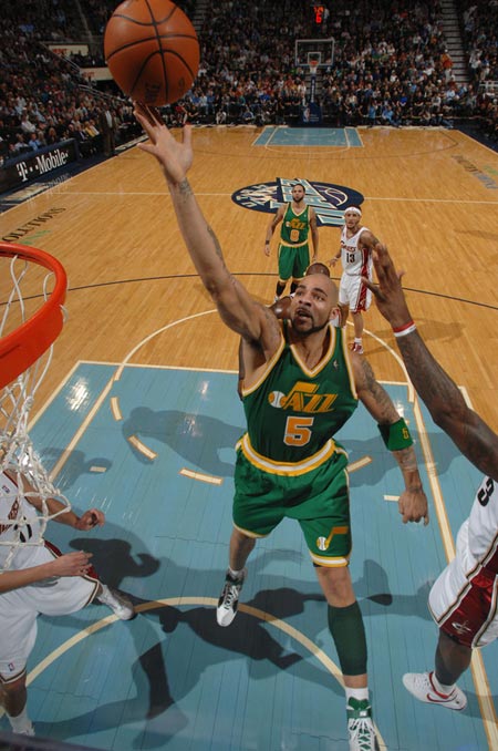 纽卡vs曼城首发：哈兰德PK沃尔特马德，托纳利、多库先发（纽卡对曼城首发出炉：哈兰德迎战沃尔特马德，托纳利、多库领衔先发）