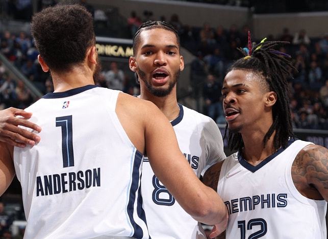 CBA球队战绩分析及焦点对决回顾（CBA各队战绩盘点与焦点之战回顾）