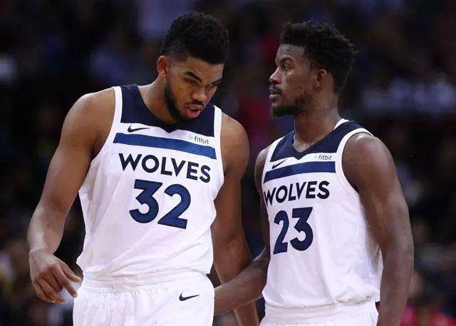 斯基拉：那不勒斯派球探考察诺顿-库菲，阿森纳有转会分成（斯基拉：那不勒斯考察诺顿-库菲，阿森纳拥有转售分成条款）