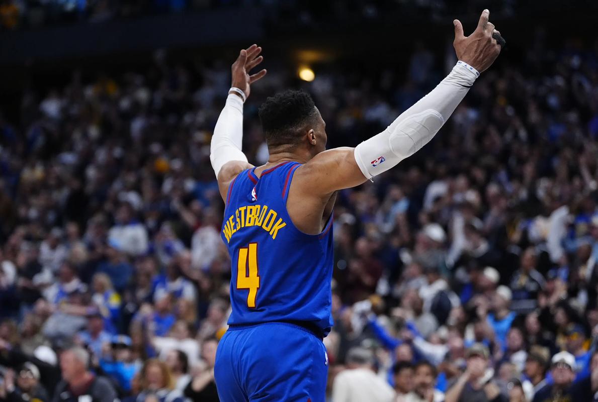 赫罗纳门将加萨尼加：我们的机会比皇马多，但平局结果也不错（加萨尼加：赫罗纳机会多于皇马，拿到平局也能接受）