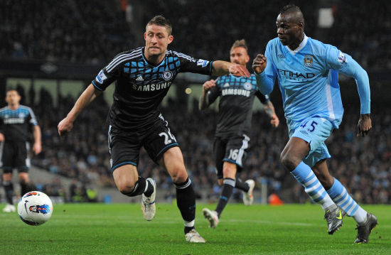 爱尔兰本轮世预赛大名单：柯林斯、凯莱赫、阿扎兹在列（爱尔兰公布本轮世预赛名单：柯林斯、凯莱赫、阿扎兹入选）