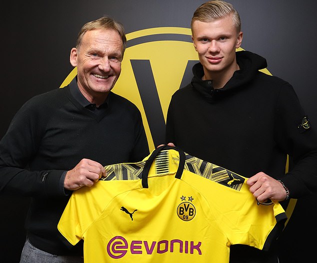 阿森西奥力挺维尼：嘘声？他是世界顶级球员，继续踢下去就行（阿森西奥声援维尼：别理嘘声，他是世界级球员，继续踢就好）