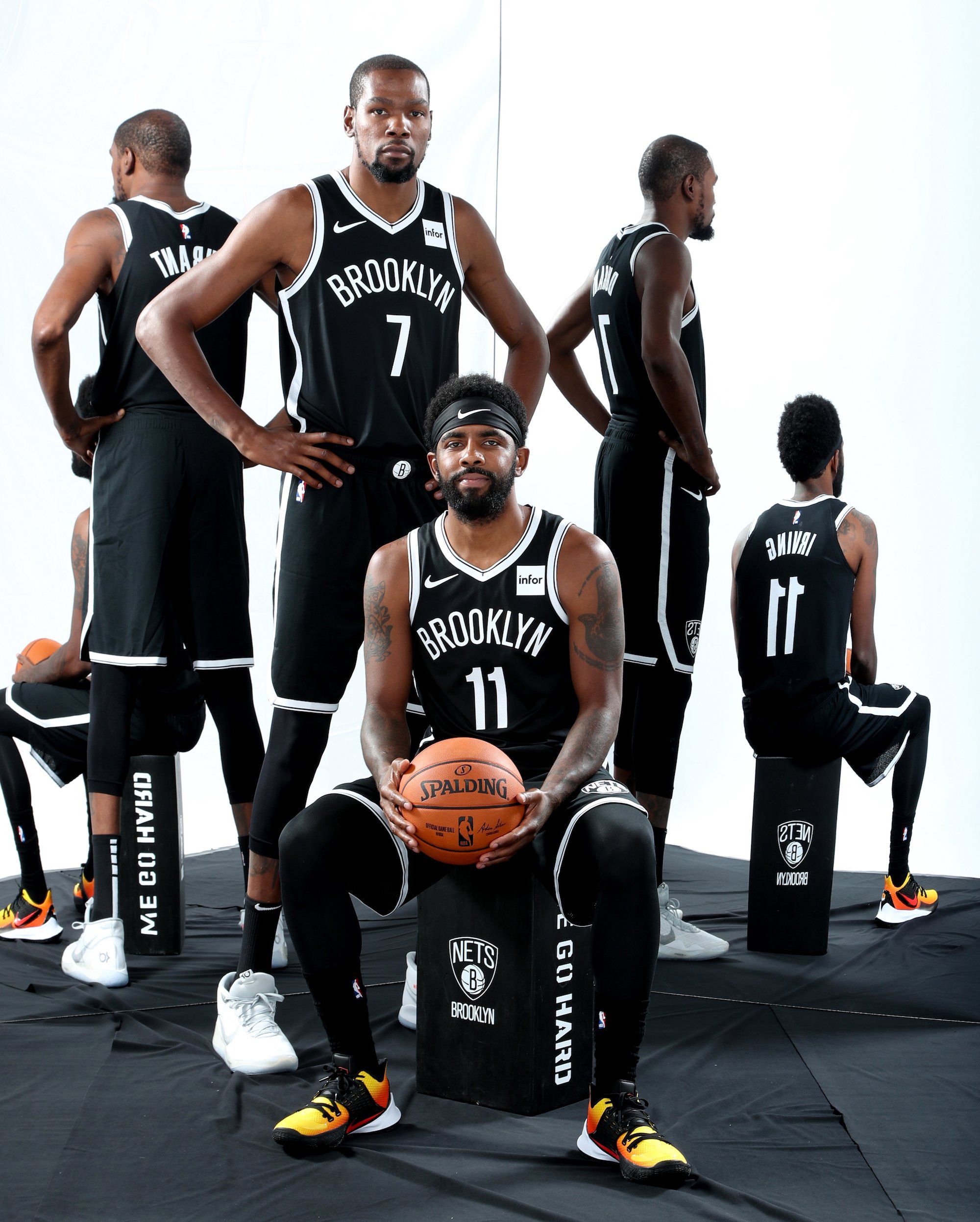 颠覆认知！唐斯当选NBA半决赛尼克斯最佳防守球员（意外之选！唐斯荣膺尼克斯NBA半决赛防守最佳）