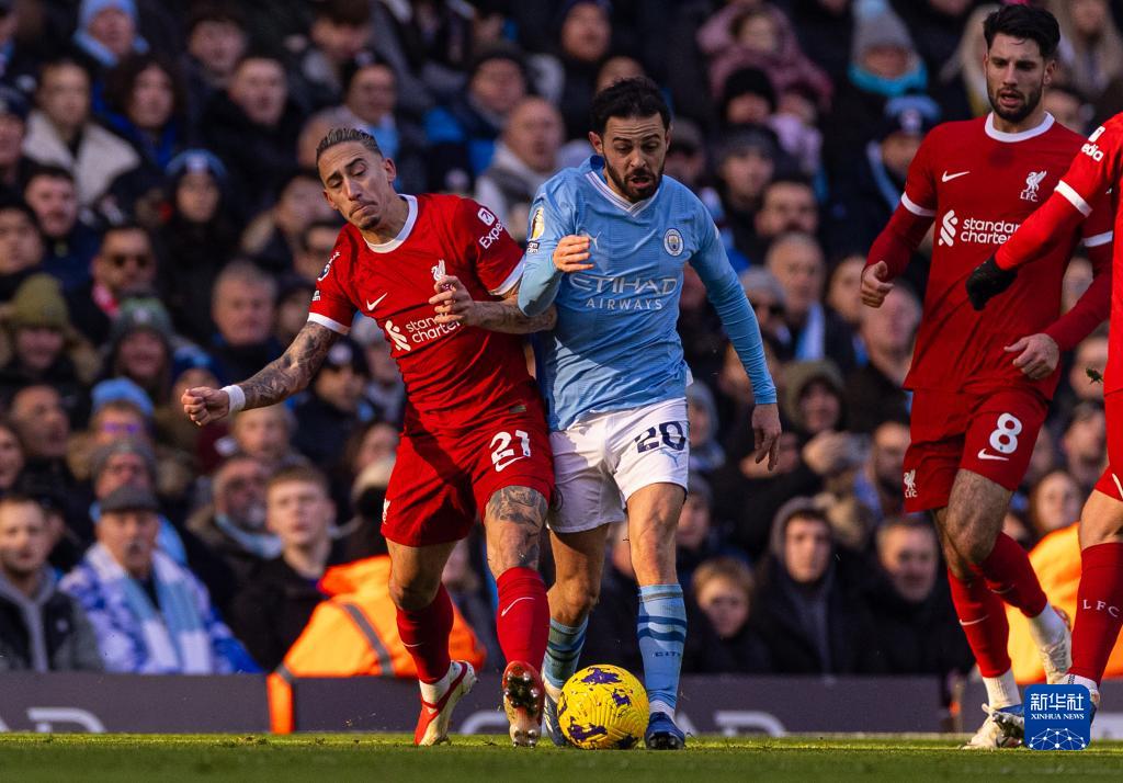 卡莱尔：有几个判罚我们本该争取到，这么说不会被罚4万美元吧（卡莱尔谈吹罚：我们本应拿到几次判罚，希望别因此再被罚4万美元）